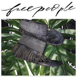 Free People Wonder Land Leather Fringe Sandals EUC